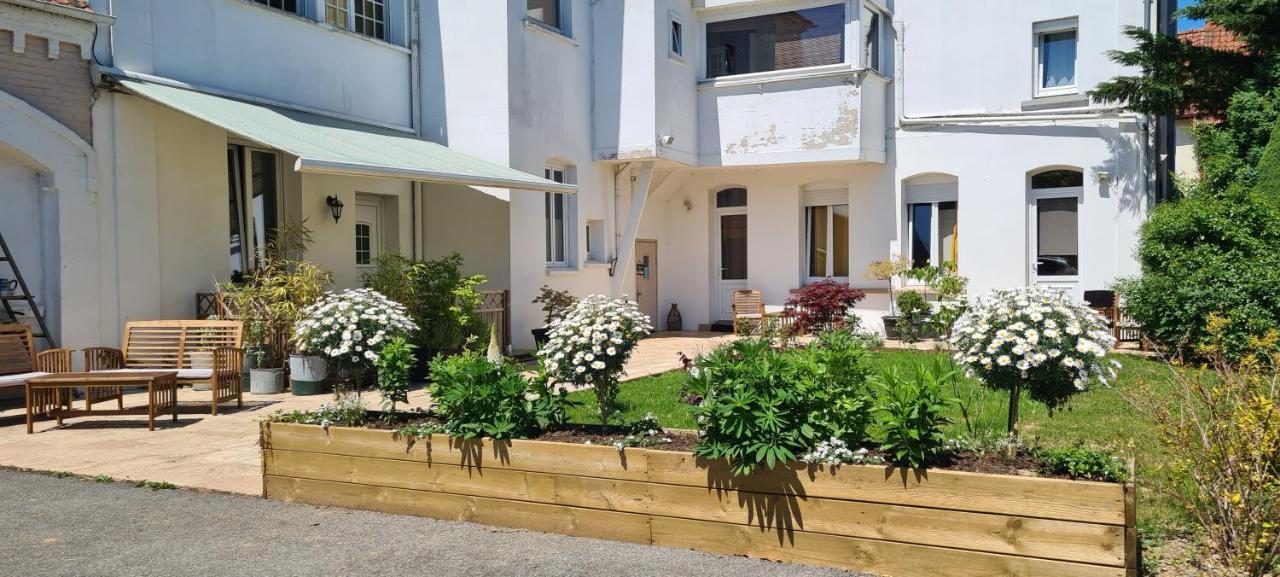 Au Bois Dormant Bed & Breakfast Huby-Saint-Leu Exterior photo